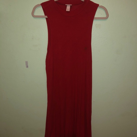 Dress - Picture 1 of 2